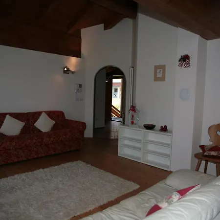 Ai Pini Deluxe 公寓