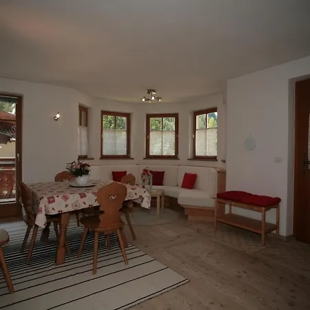 Ai Pini Deluxe 公寓 *