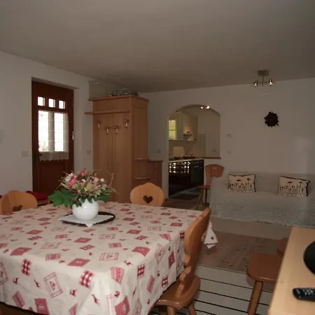 Ai Pini Deluxe 公寓