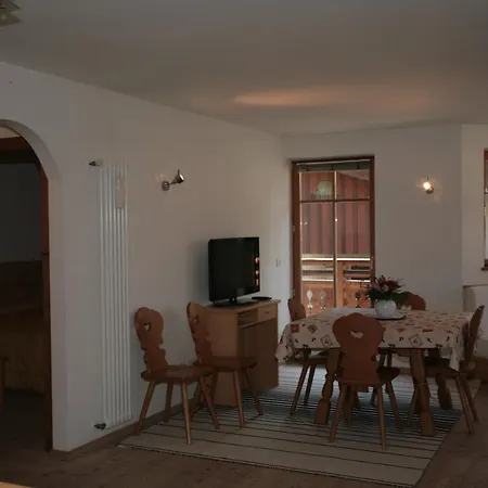 Ai Pini Deluxe 公寓 *