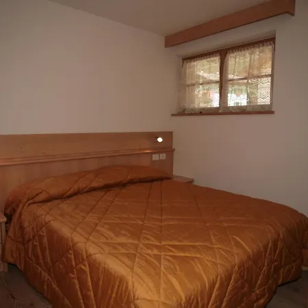 Apartment Ai Pini Deluxe Canazei