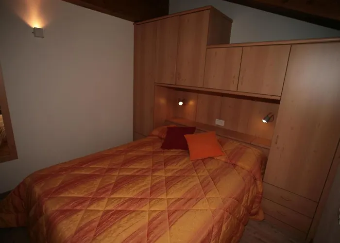 Ai Pini Deluxe Apartment Canazei