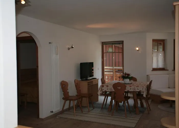 Ai Pini Deluxe Apartment *