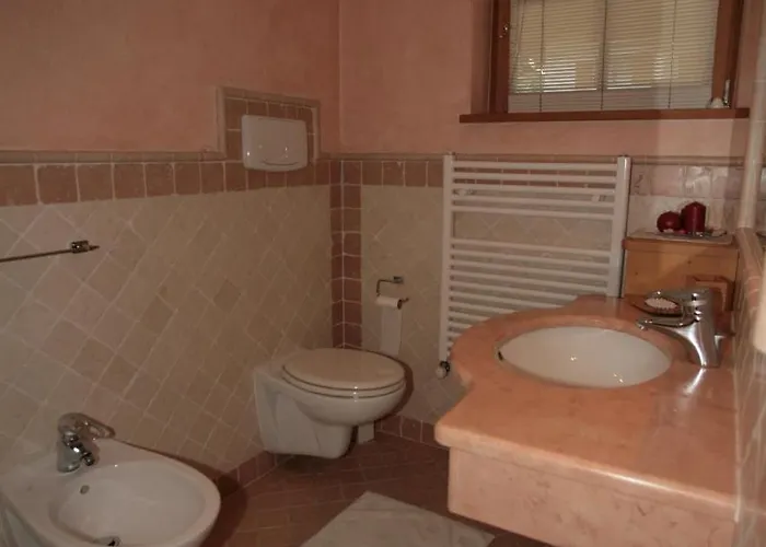 Ai Pini Deluxe Apartment